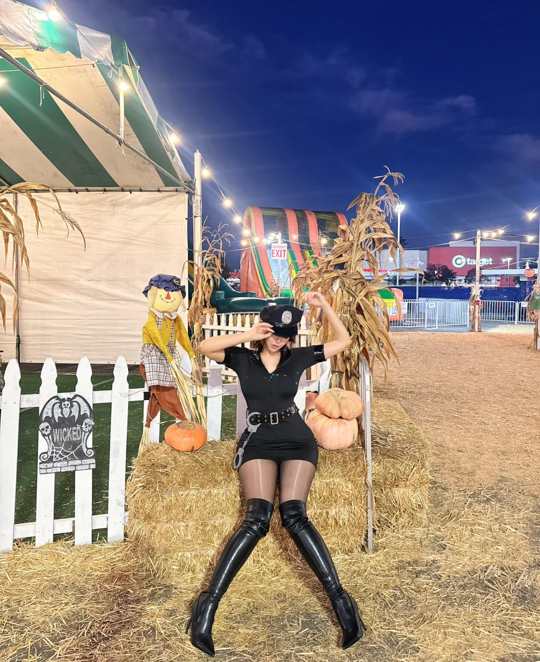 肉腿长靴女警官（万圣版）