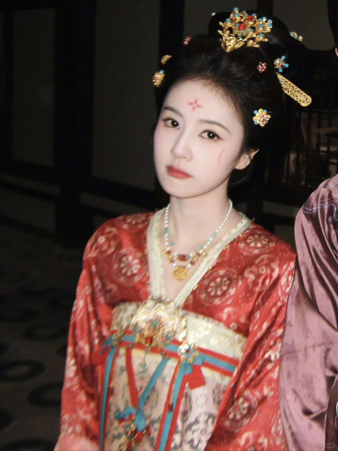 白鹿待播剧《唐宫奇案》李佩仪的30套造型