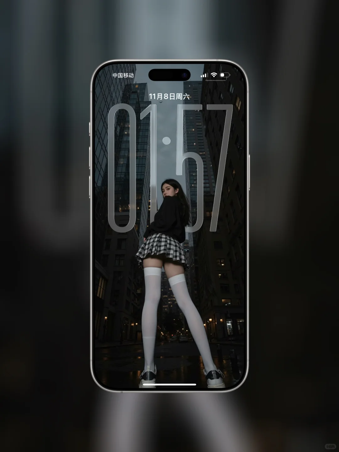 每日分享｜酷酷的女生壁纸