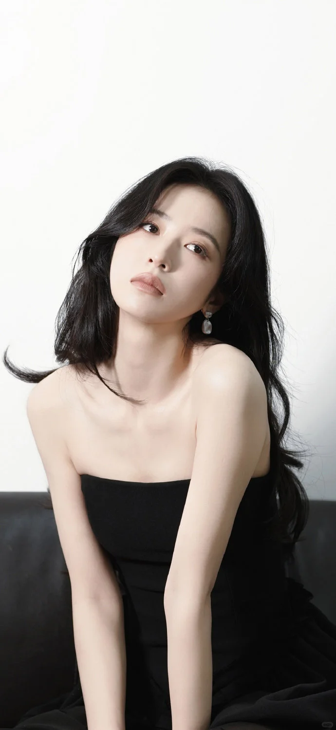 周雨彤壁纸 御姐气场拿捏死御姐气场天花板