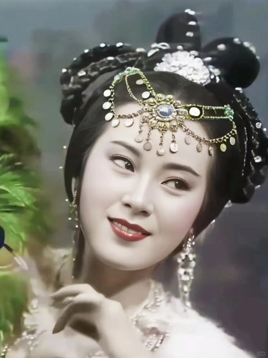 亚视80年代首席当家花旦，古装造型太美了！