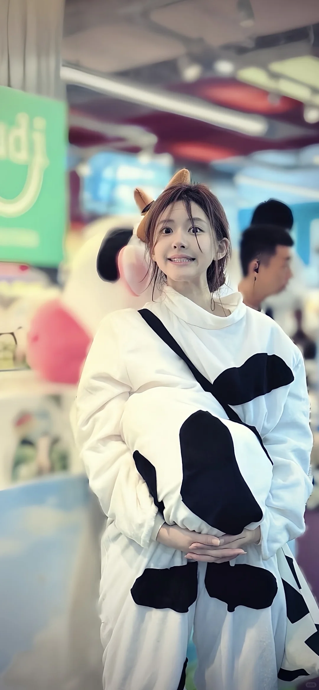 赵露思全屏高清壁纸