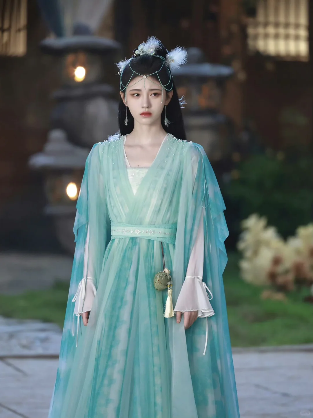 考古鞠婧祎的古装造型✨从青涩到封神