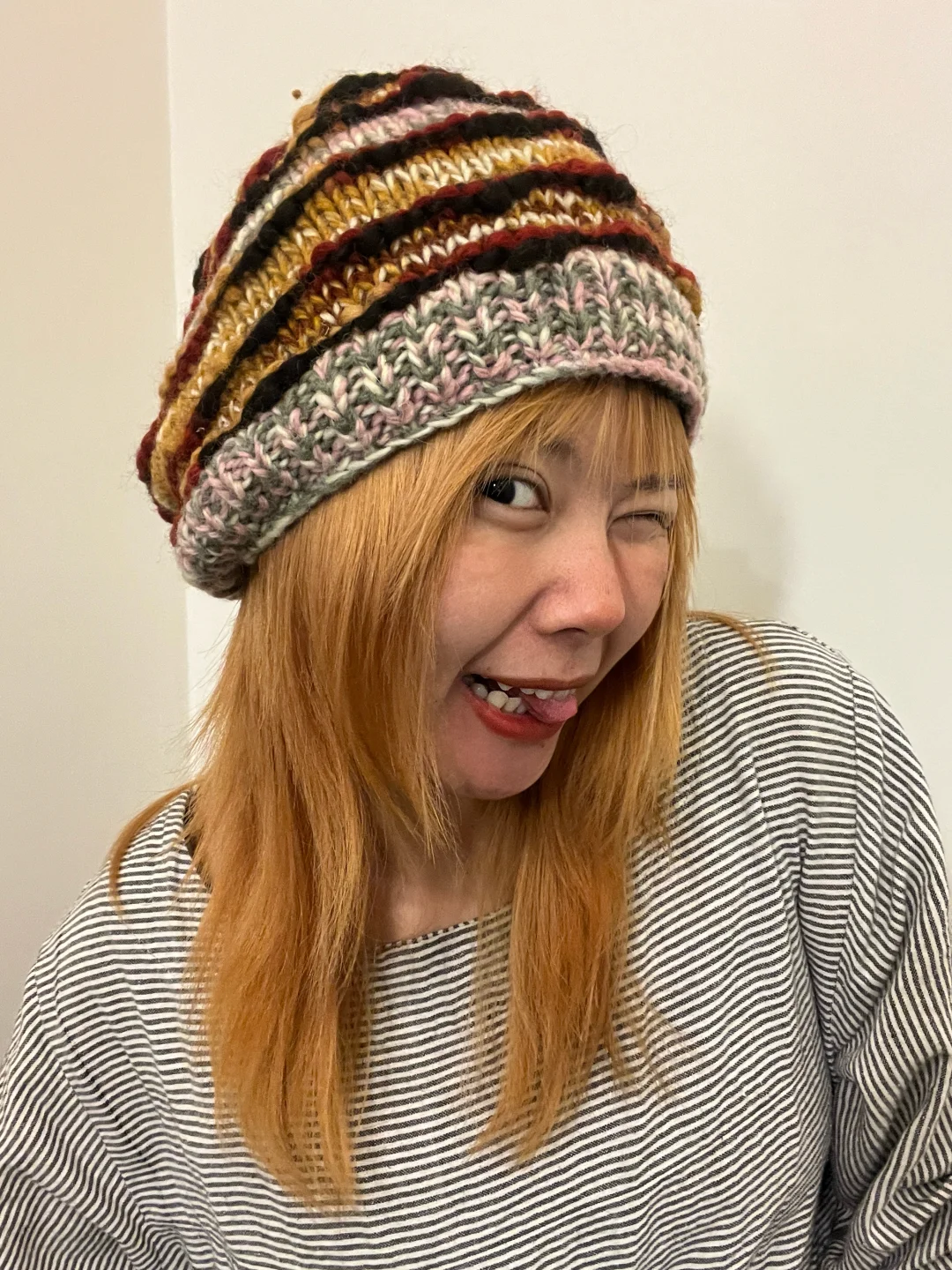 😜来一个九宫格帽子表情包吧！！！！