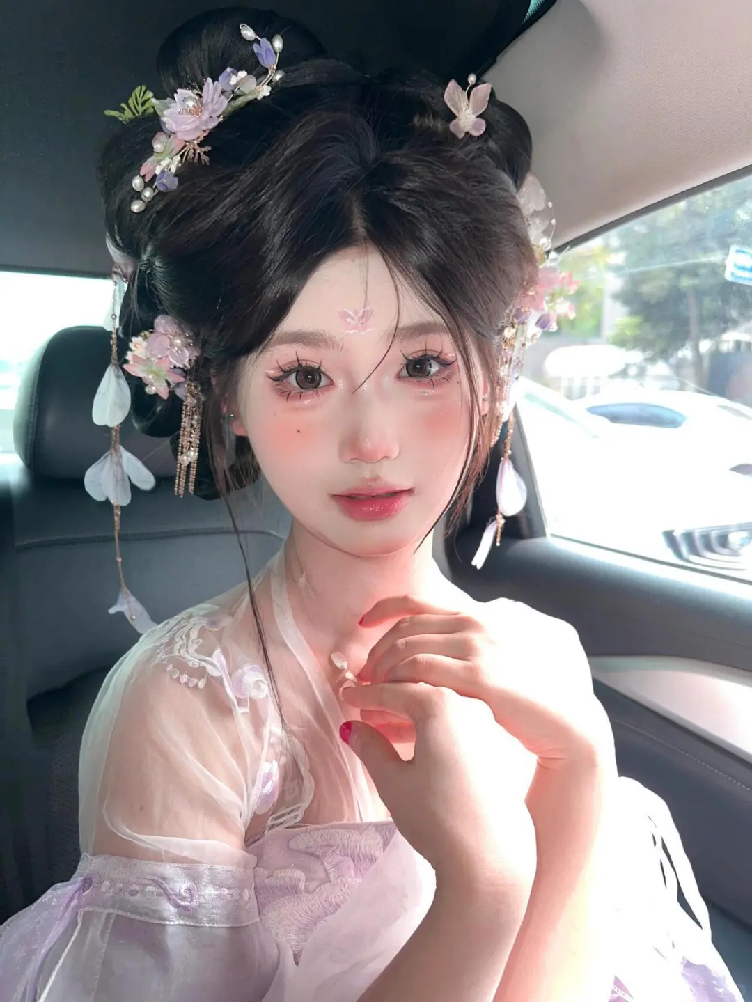 清冷温婉的汉服少女来啦！