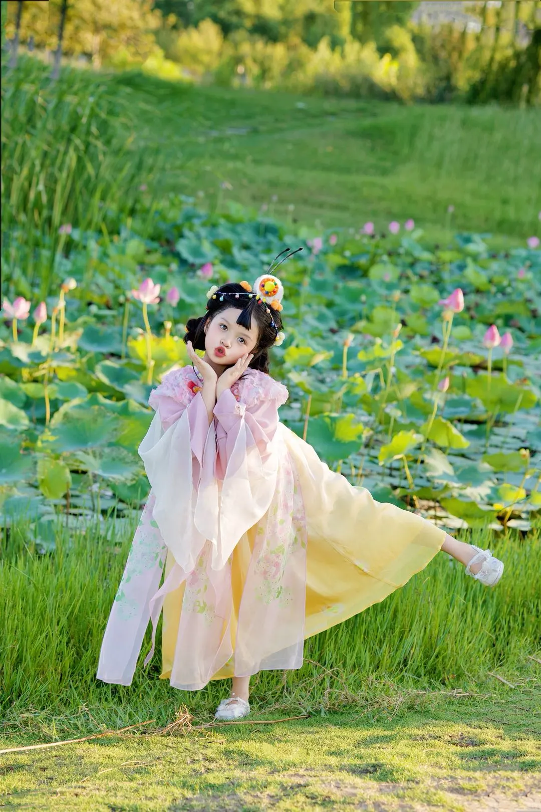 穿越到古代也是一枚小甜妹