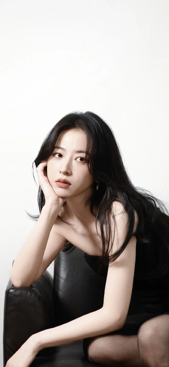 周雨彤壁纸 御姐气场拿捏死御姐气场天花板