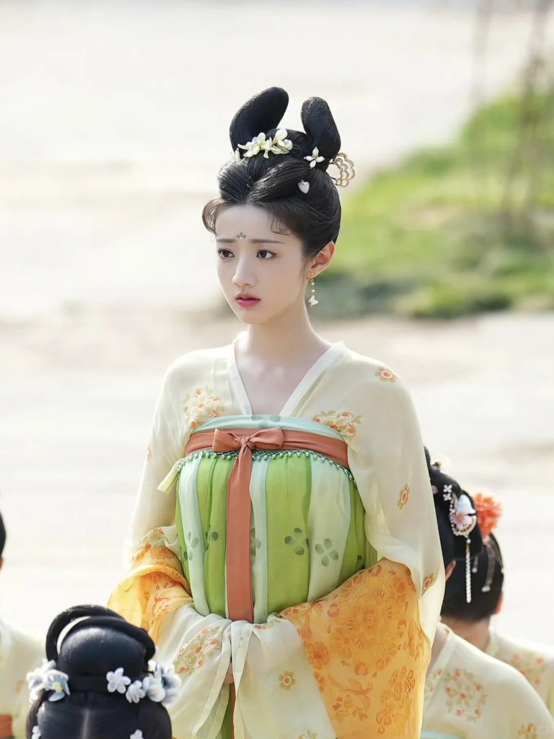 影视剧里的齐胸襦裙造型，女明星们美到窒息✨