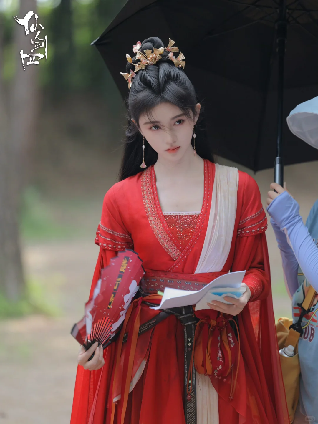 考古鞠婧祎的古装造型✨从青涩到封神