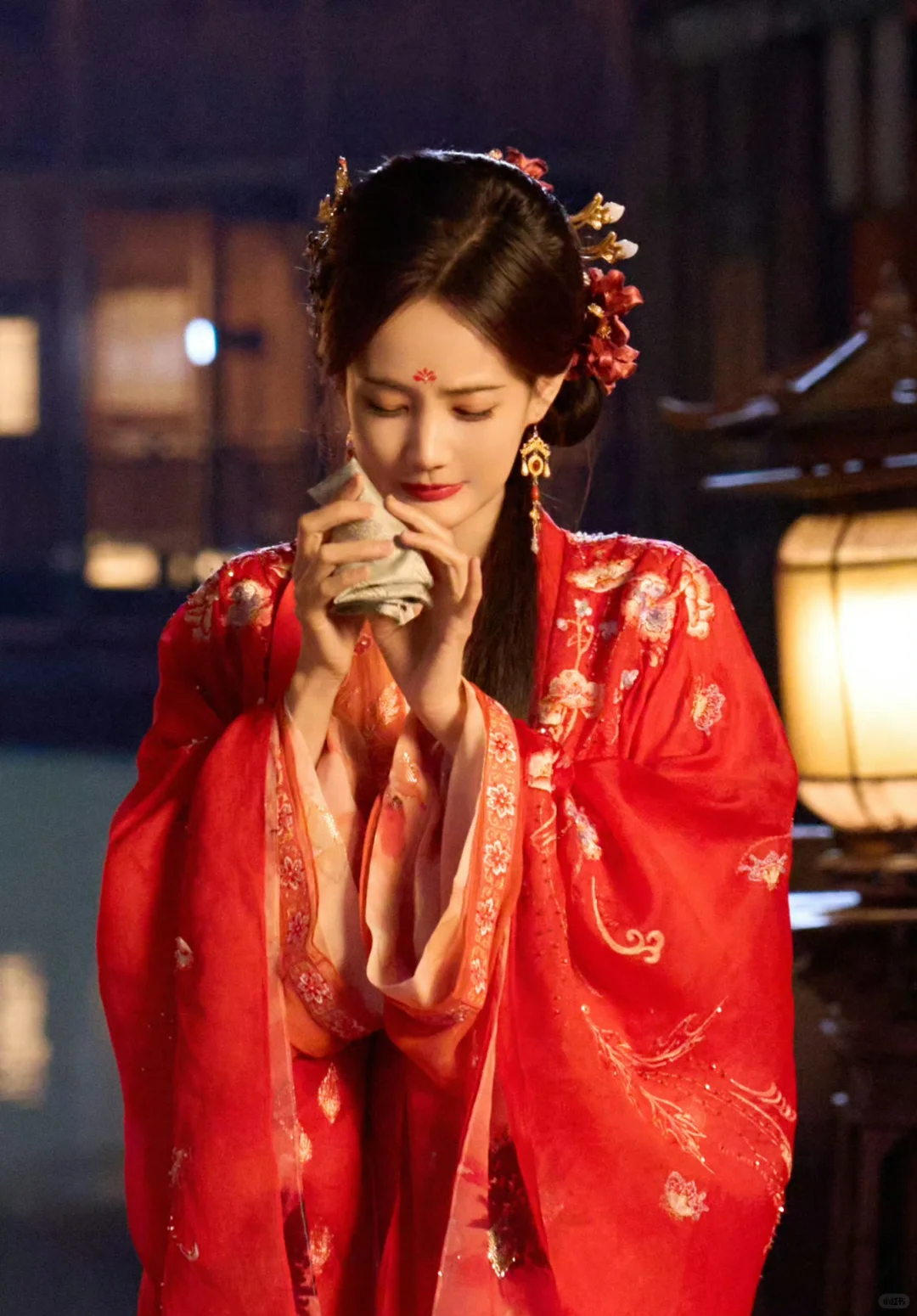 书卷一梦 李一桐的38套造型