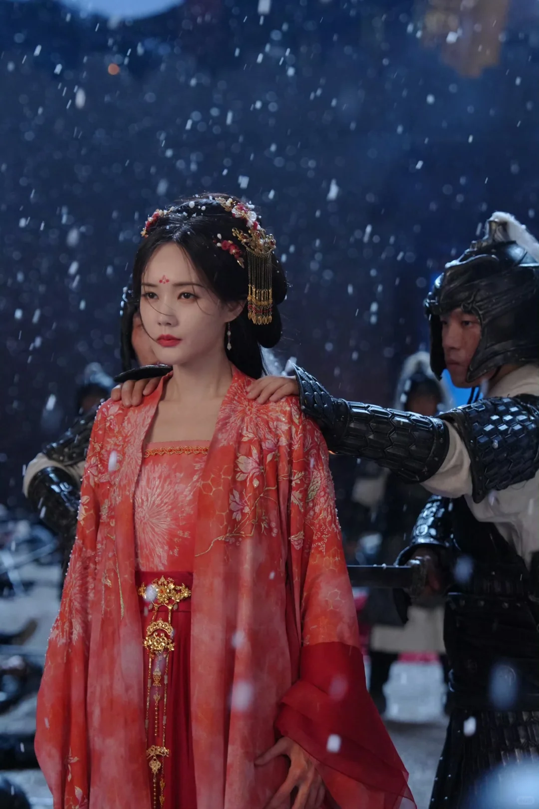 书卷一梦 李一桐的38套造型