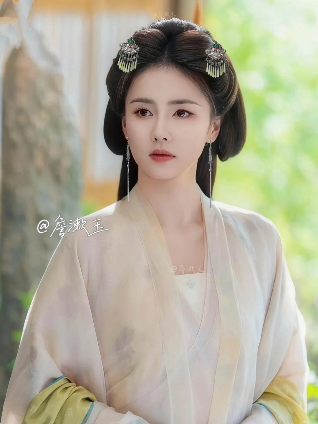 这是什么电视剧啊，妆造好美