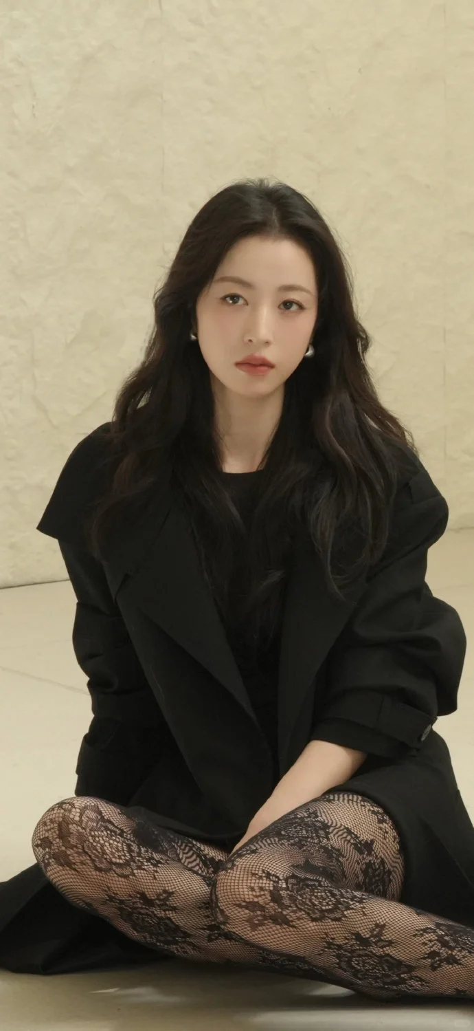 周雨彤壁纸 御姐气场拿捏死御姐气场天花板