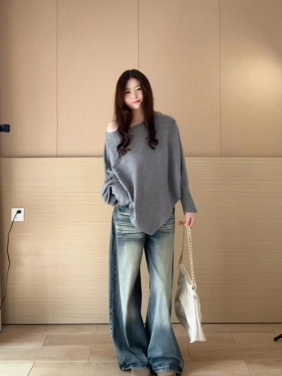 买到了人生针织上衣😯