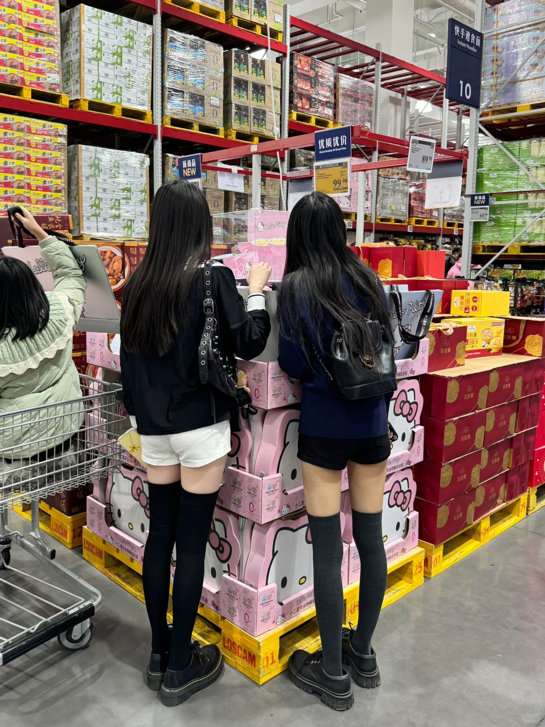 我趣！到底是哪个大聪明发明的这么穿！？