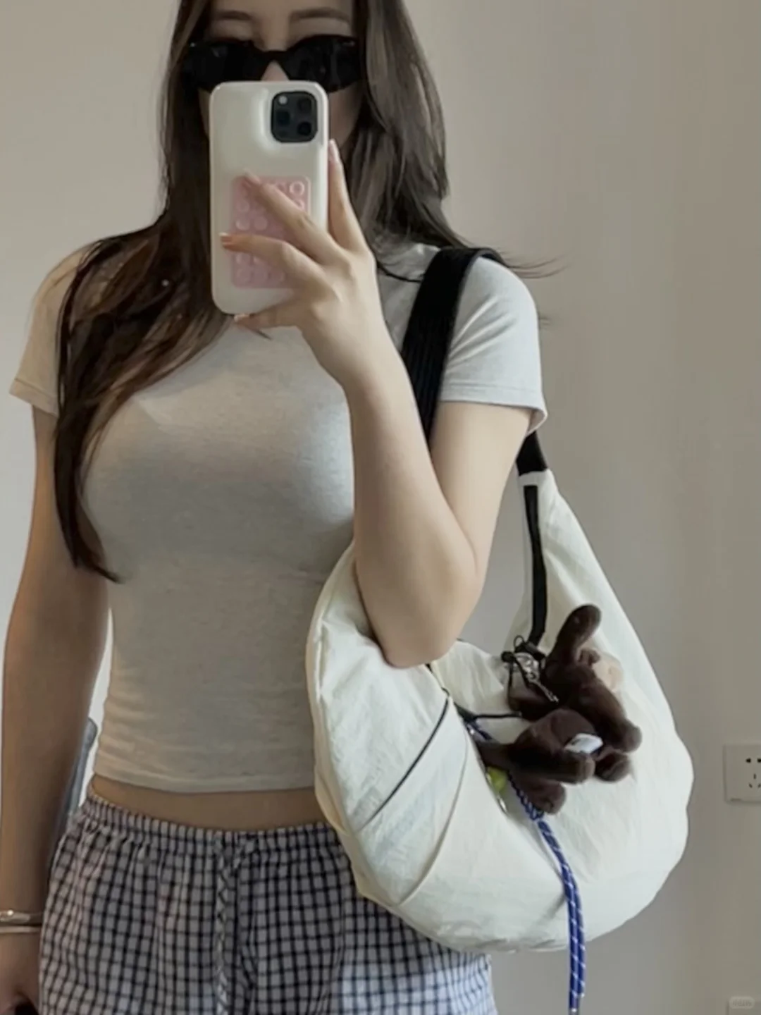 pleated包｜白色牛角好“女大学生”🥛🥐