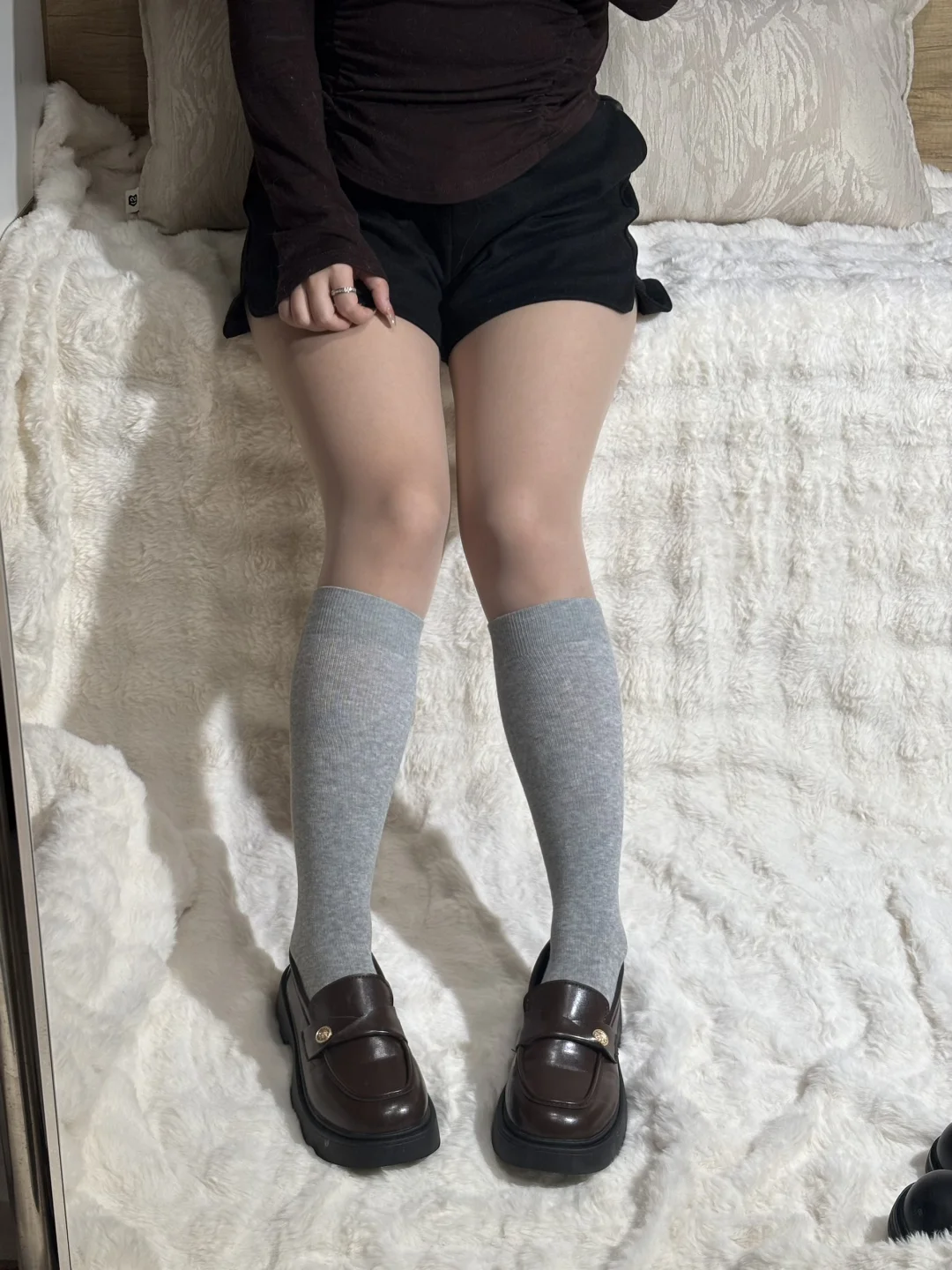 救命！Live实况灰色小腿袜慵懒感焊在腿上🩰