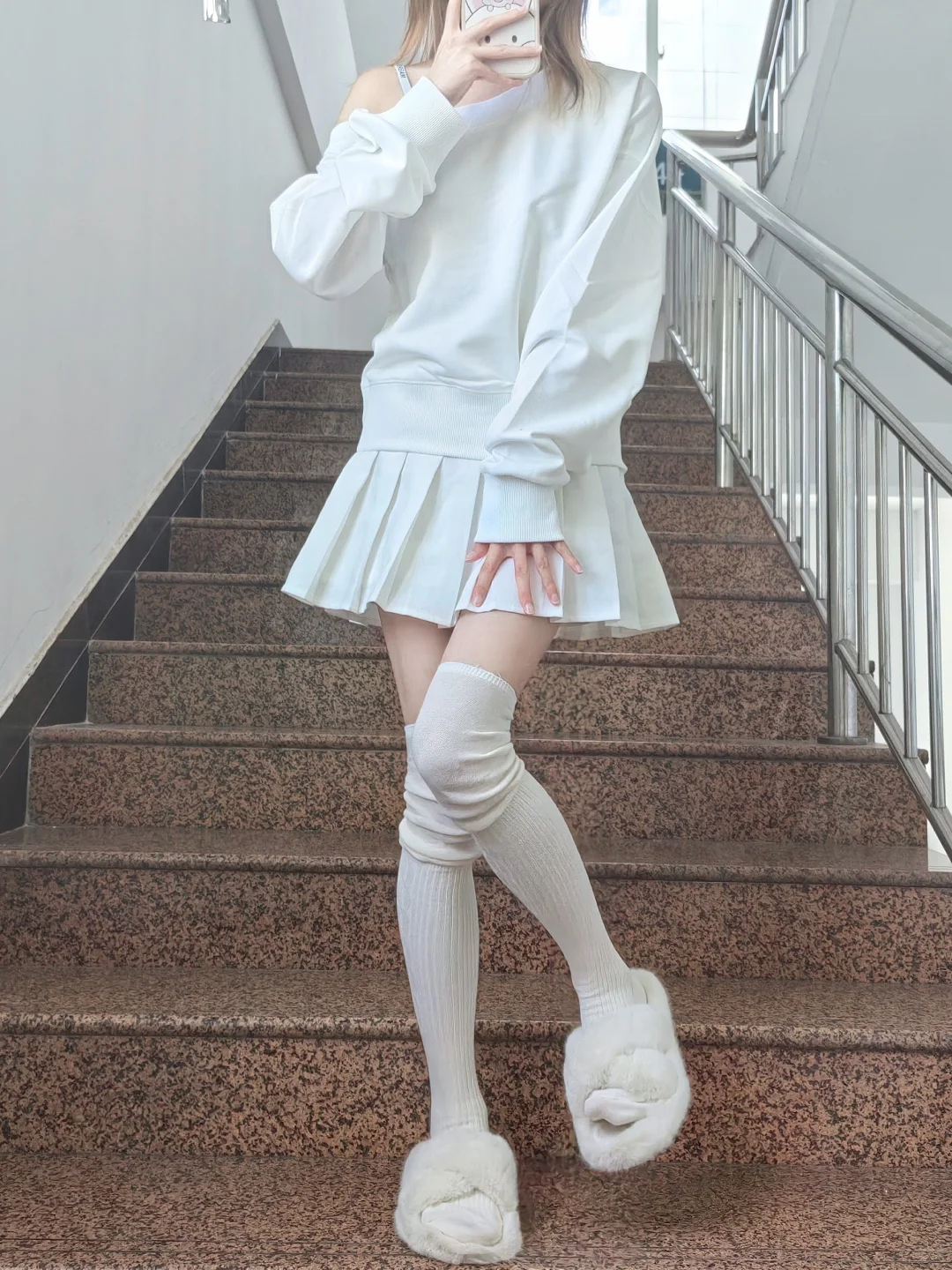 黑色or白色～🍂秋天小腿袜就这样搭！！！