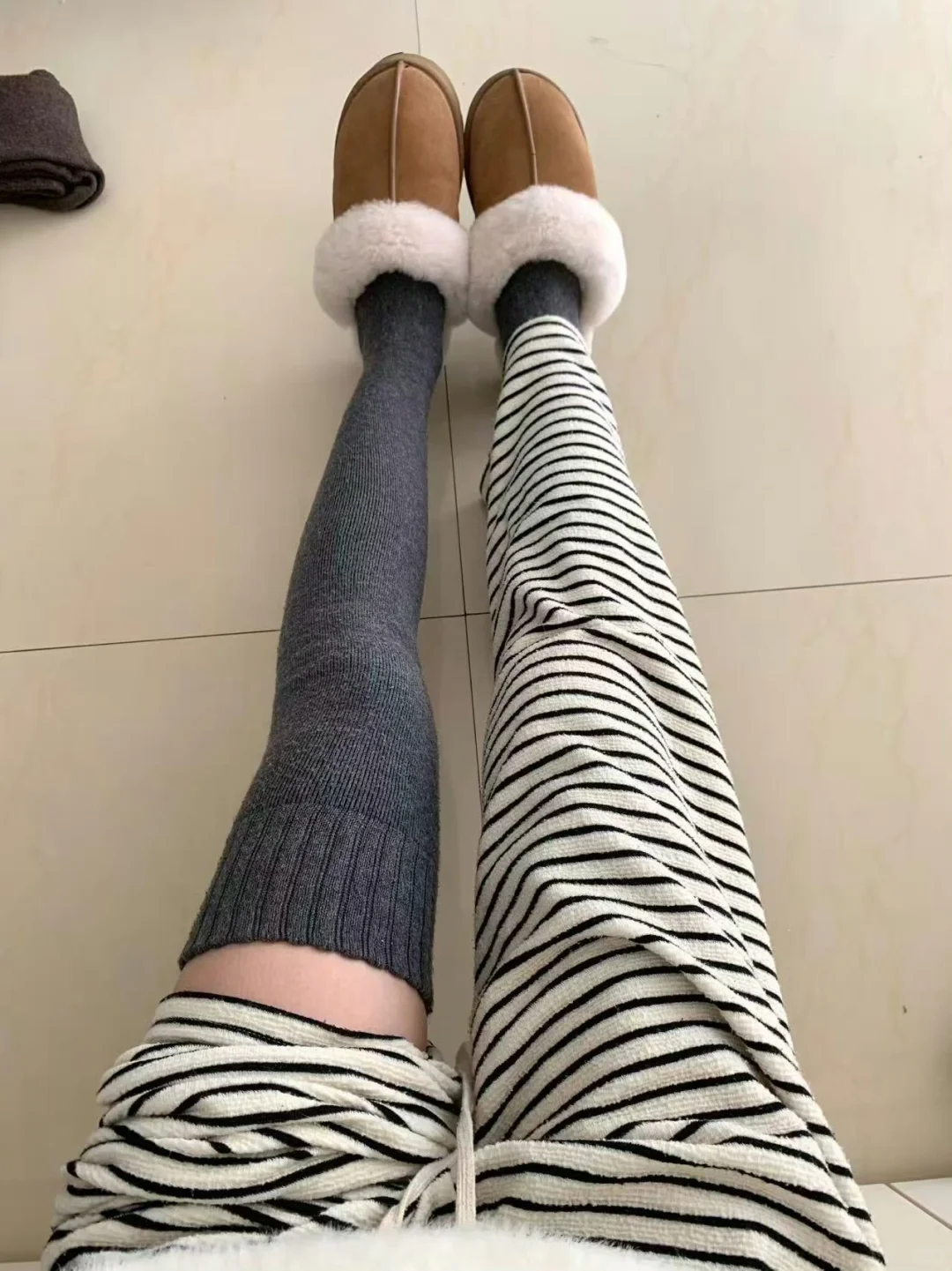 热晕了🥵东北同事推荐的过膝袜真滴好穿!