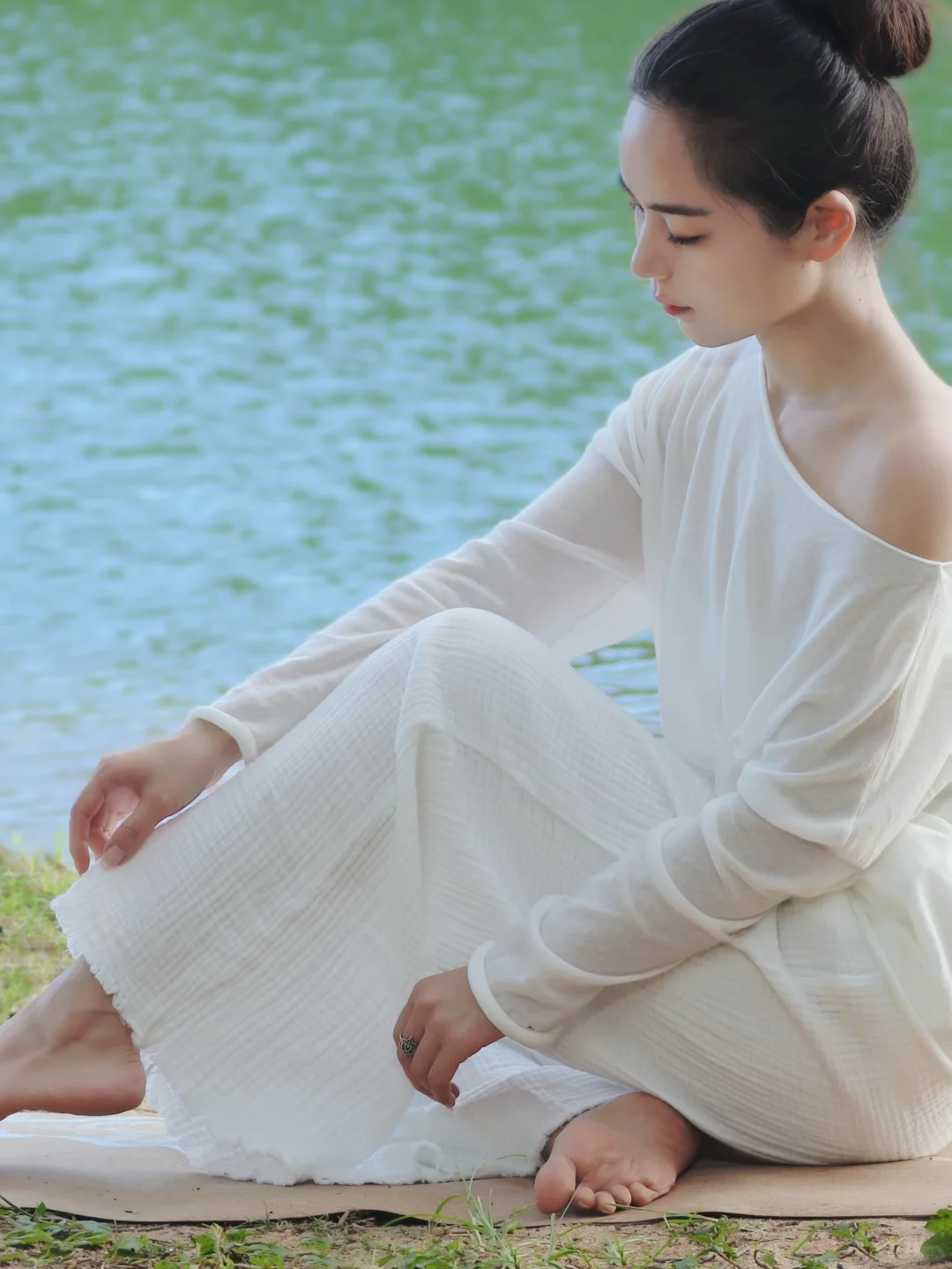 ｜静坐时与天地共鸣｜舒展时与草木同频