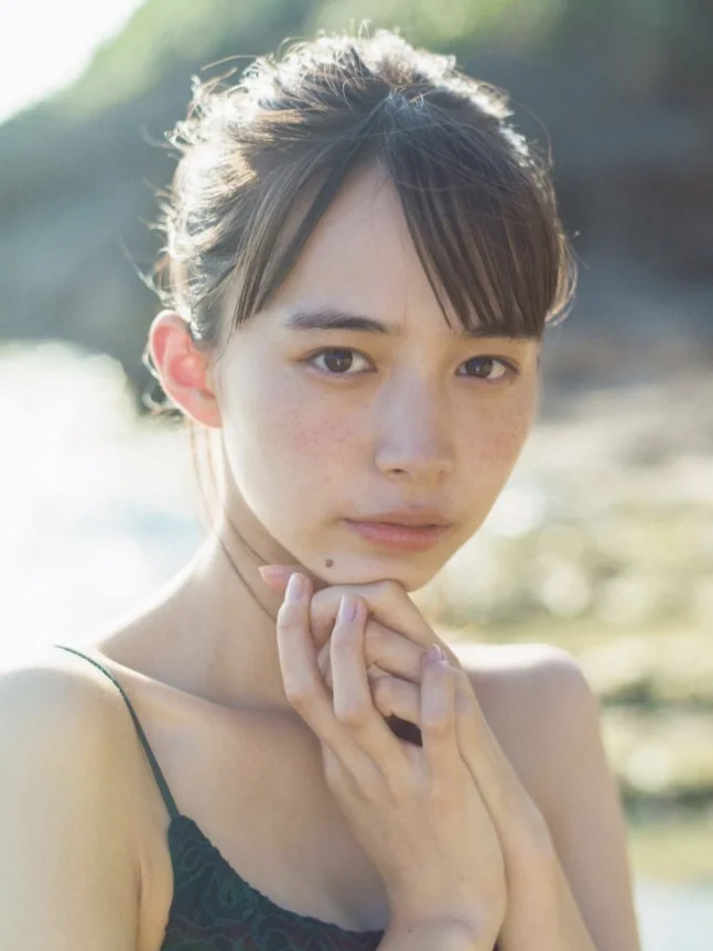 井桁弘恵写真分享