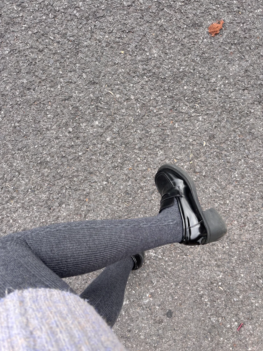 近期灰色系袜裤穿搭