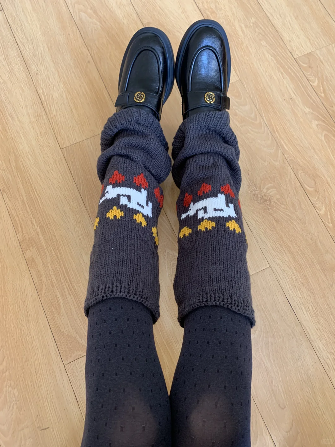 这个小狗狗袜套好可爱呀