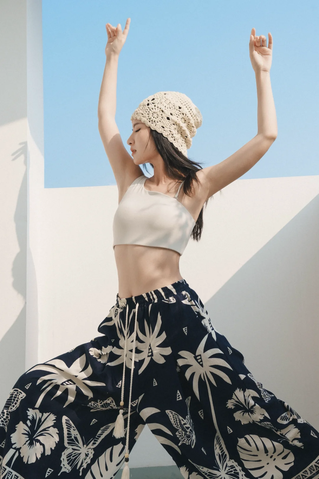 YOGA｜在泥泞里走路 带风的人鞋子反而干净