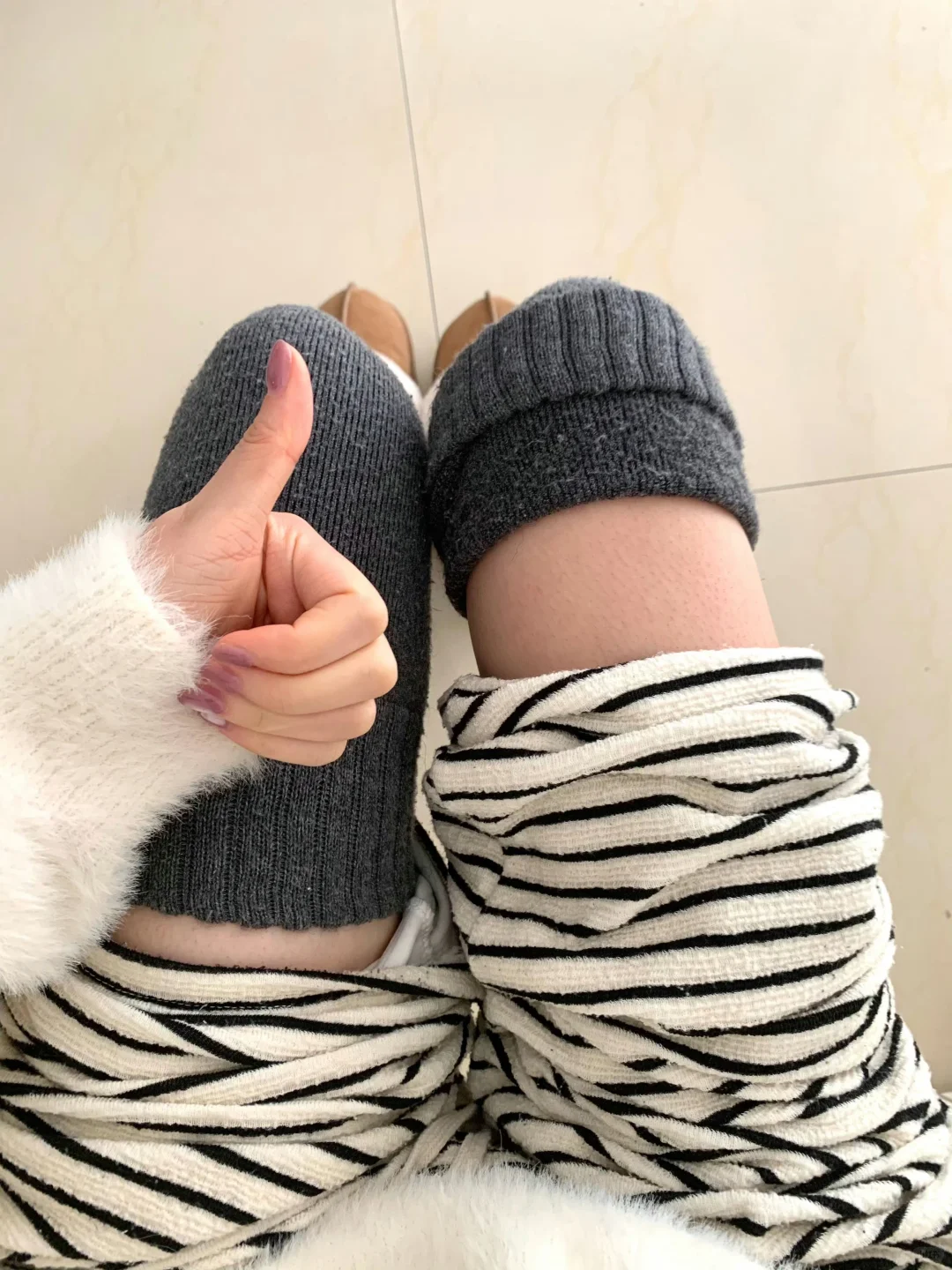 热晕了🥵东北同事推荐的过膝袜真滴好穿!