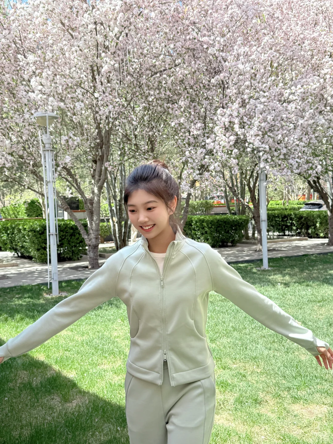 北舞大三｜🧩｜偶尔e小mo😔常常大happy😄