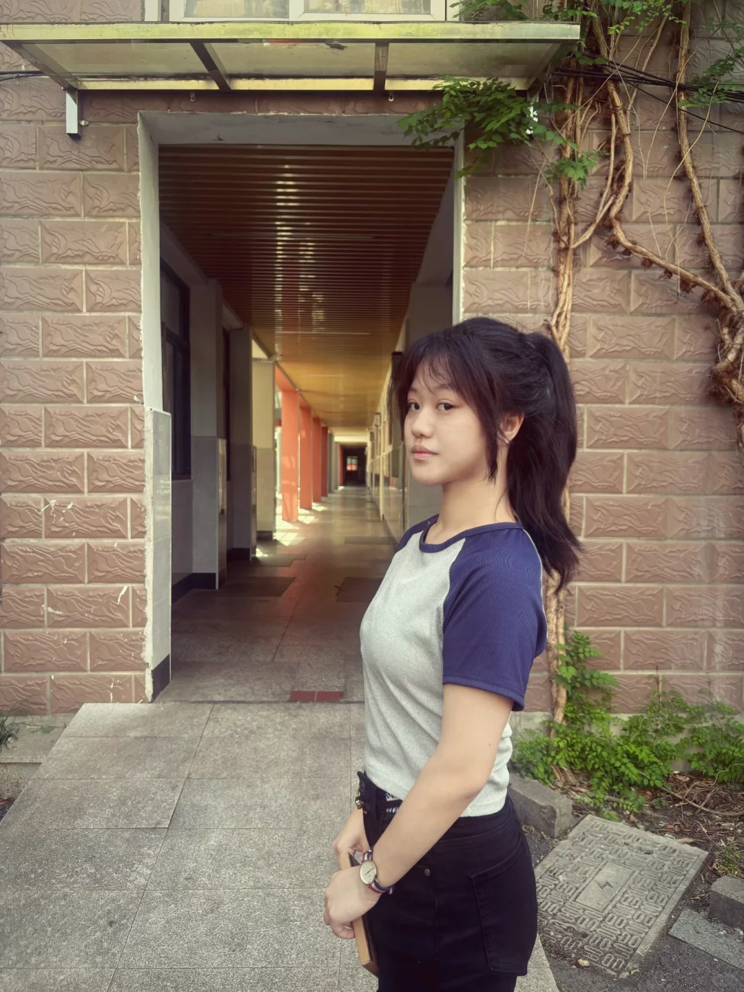 女高｜当体育课偷懒的学姐回初中看老师