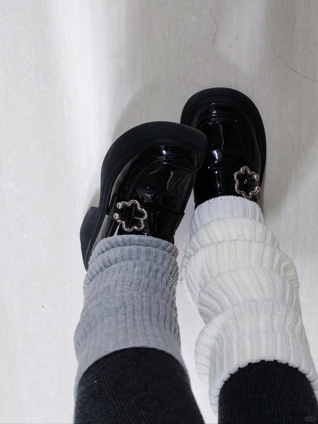 为什么现在的袜套都那么透！！！！看我～