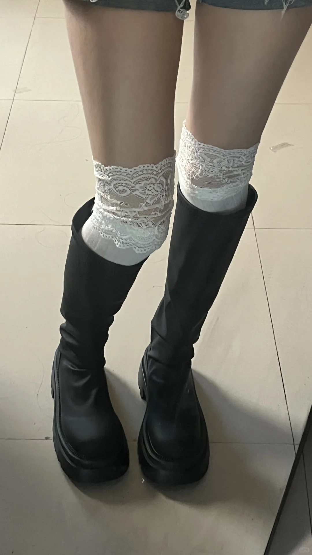 今年终于买到了好看的靴子！