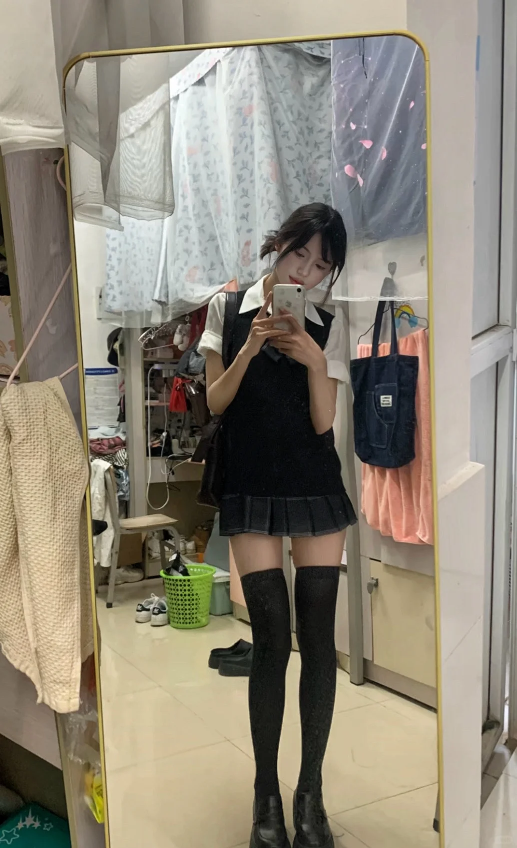 过膝袜和小腿袜