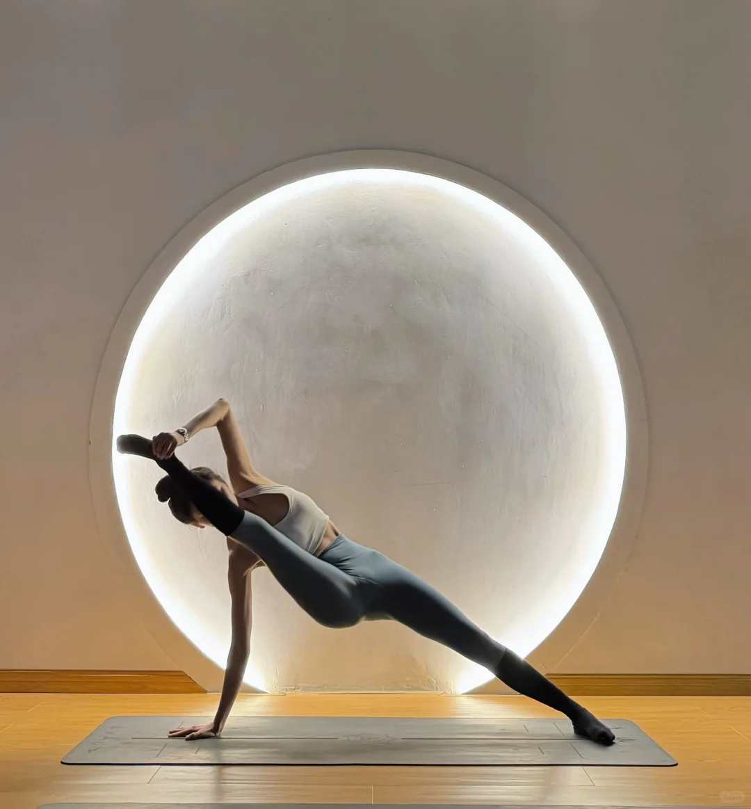 瑜伽体式照🧘‍♀️