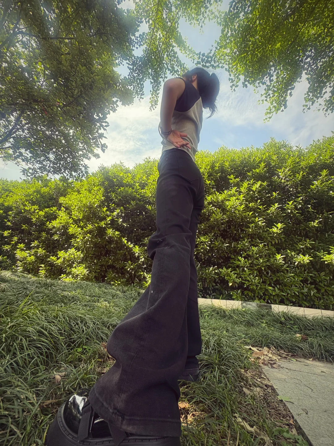 女高｜当体育课偷懒的学姐回初中看老师