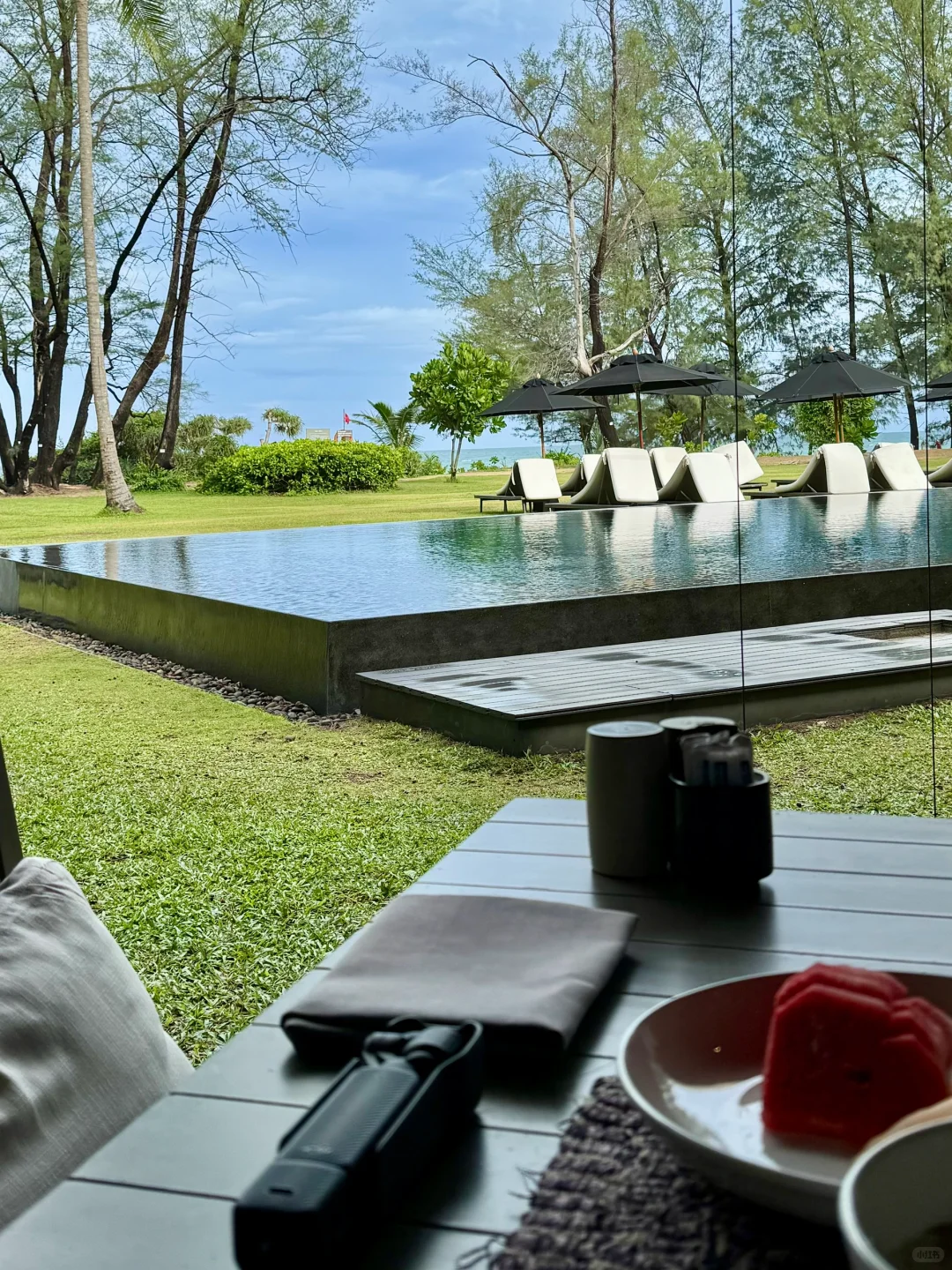 小学生海边拍照姿势大赏