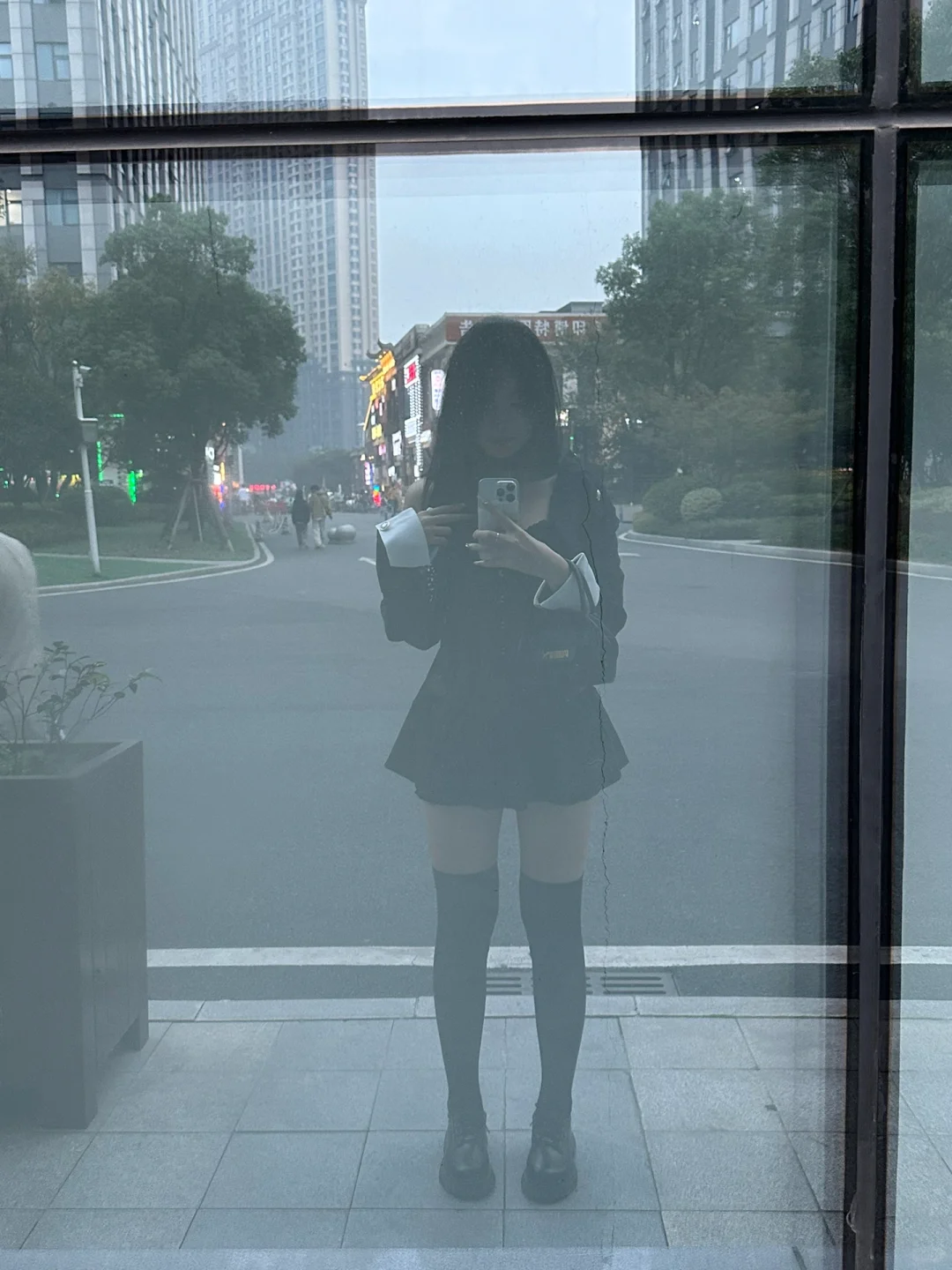 过膝袜yyds 没人反驳吧