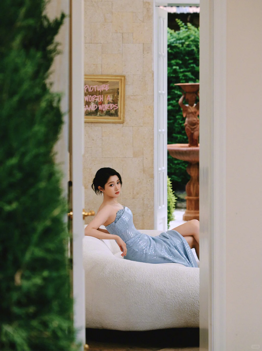 腰臀间的“彤”话，美得不似人间✨