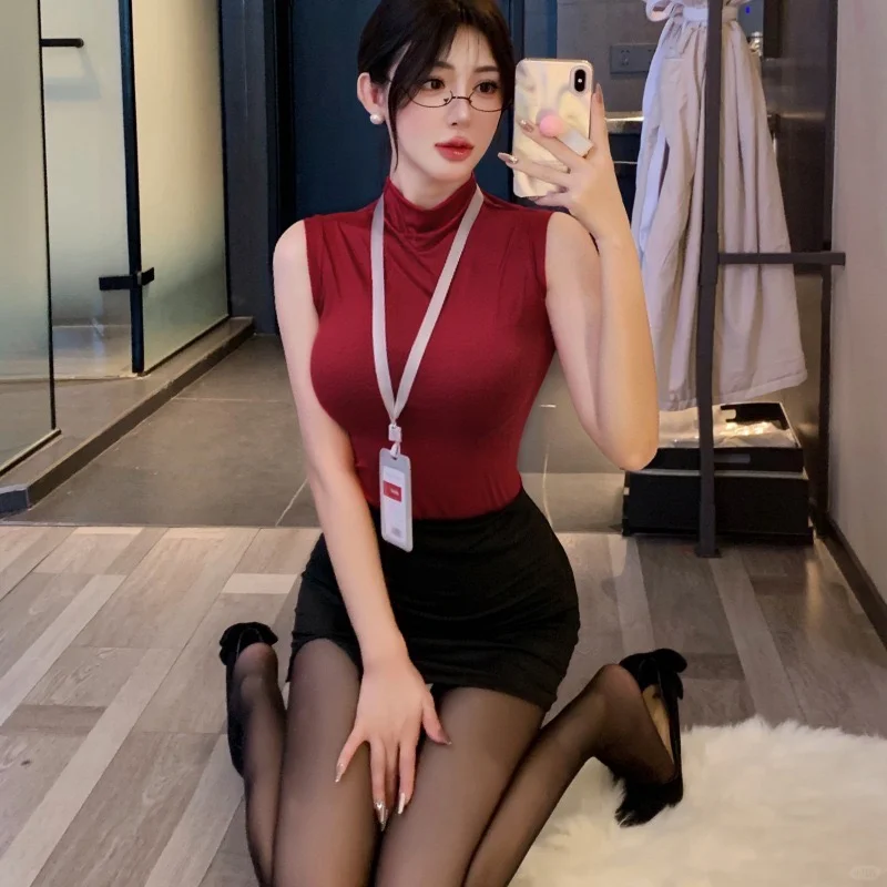 风情万种的秘书来啦