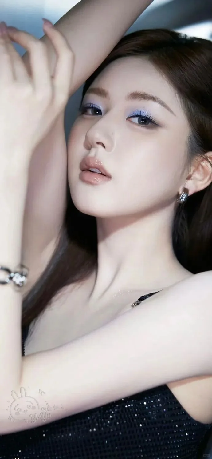 Share｜赵露思高清壁纸