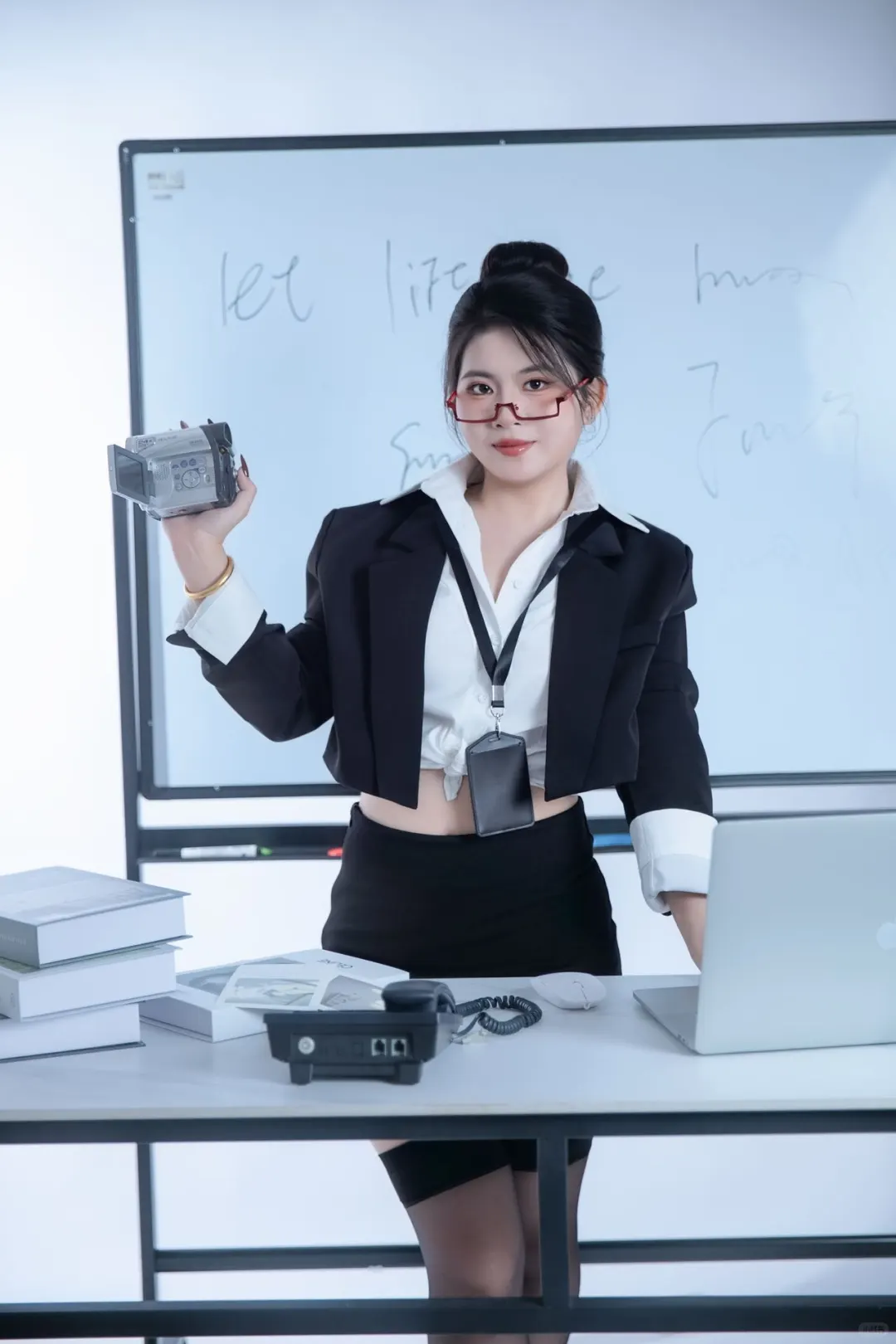 麻辣女教师开课啦👩‍🏫