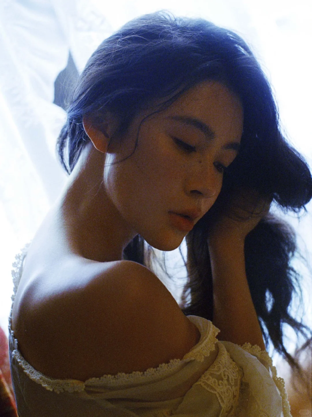 在氛围感这块没有对手‼️纯欲轻私房拿捏住了