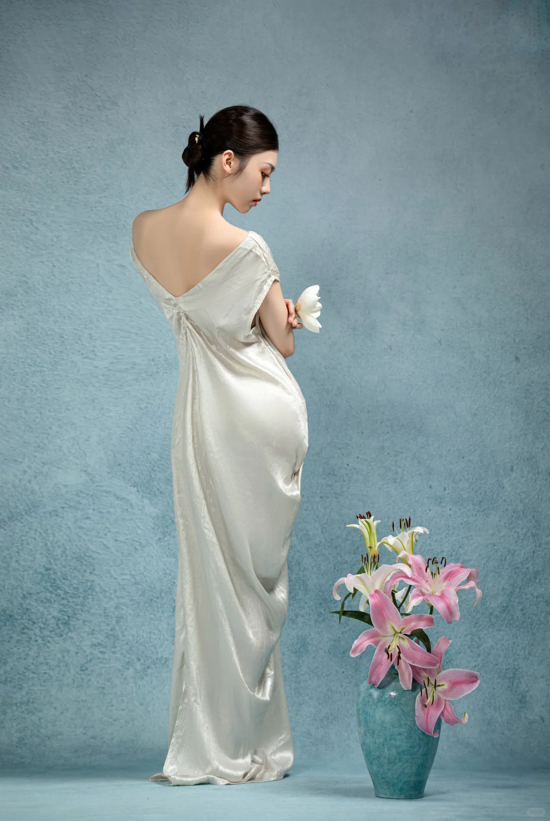 救命！这组舞蹈写真把“东方美学”焊在我审美