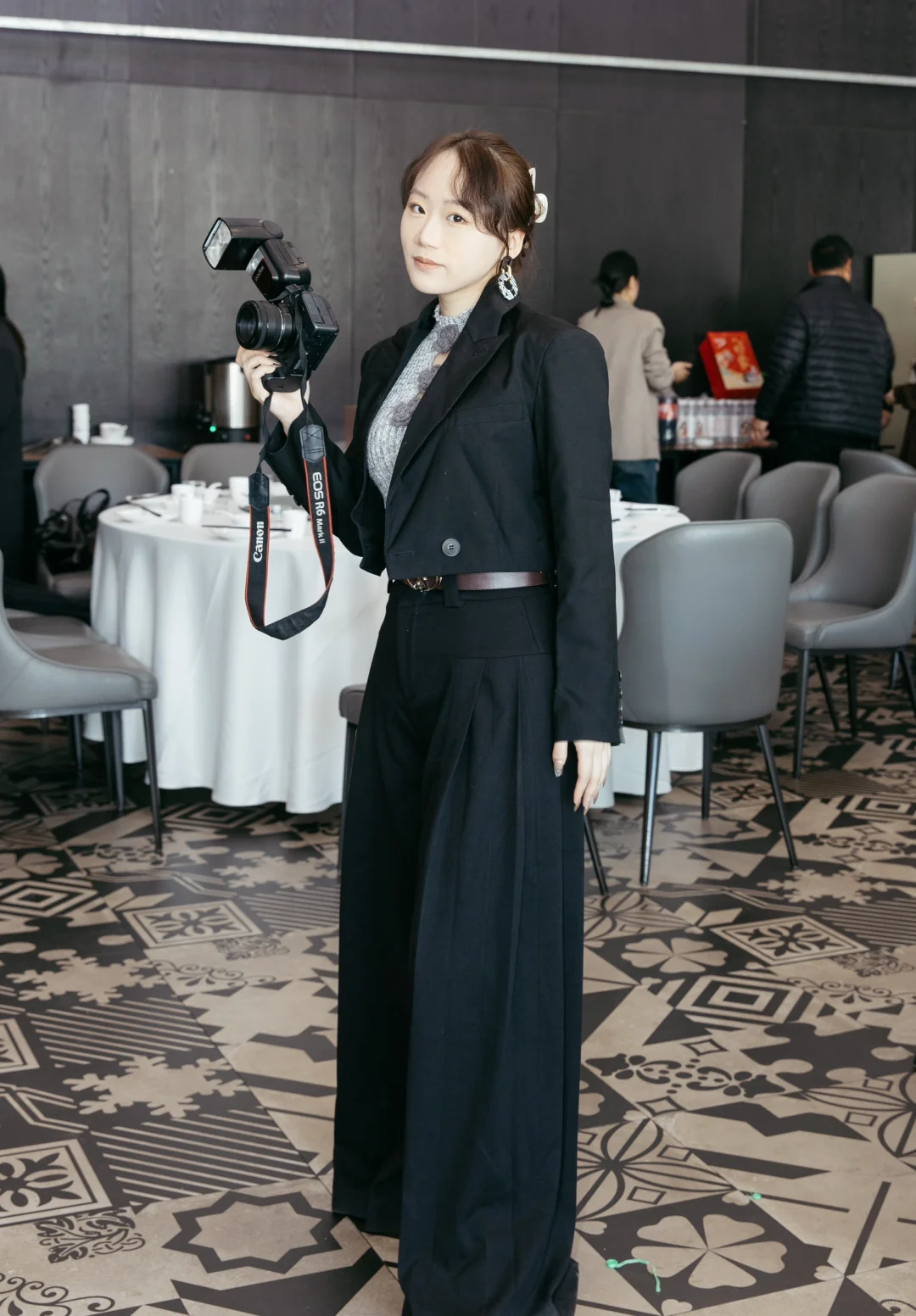 00后婚礼女摄 写给顾客的一封信