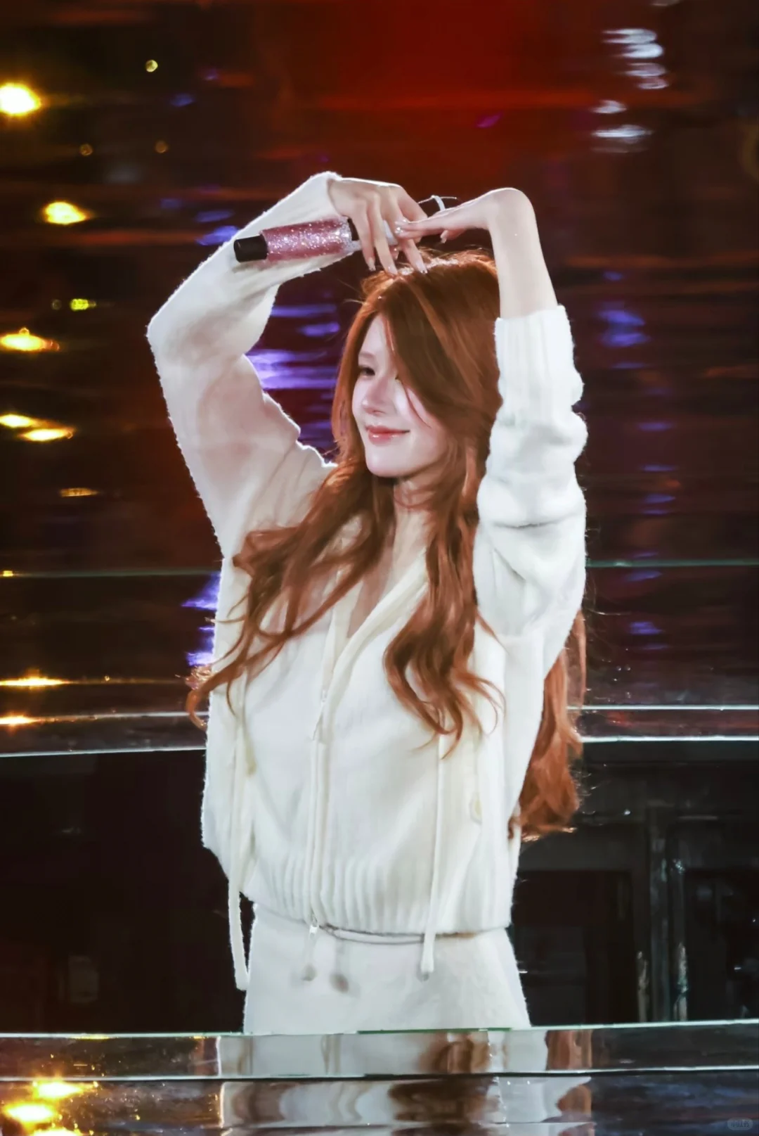 𝑾𝒆𝑪𝒉𝒂𝒕·赵露思壁纸｜愿你我 野性 自由