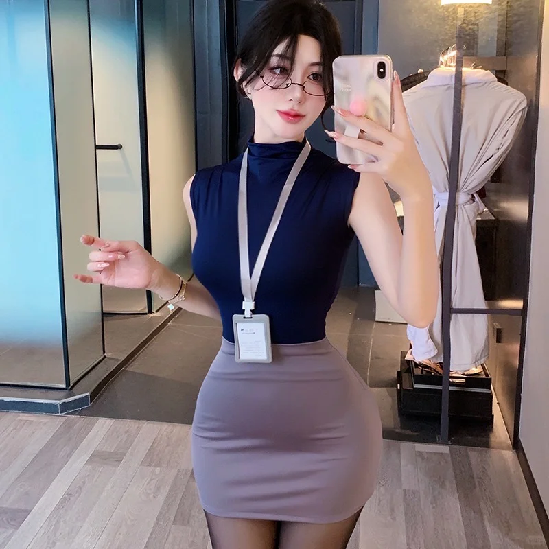 风情万种的秘书来啦