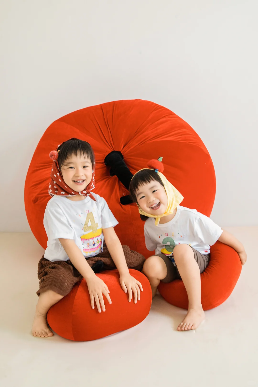 🍎 红苹果的甜，不及你们笑容的万分之一！