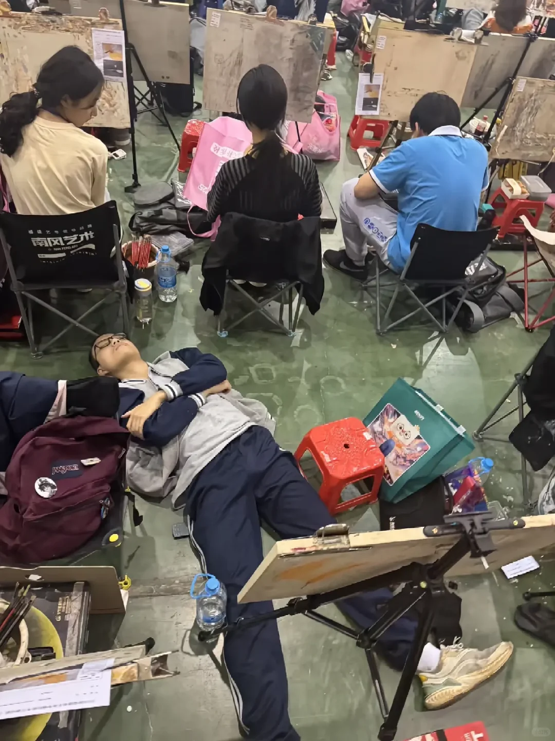 八仙过海 各领风骚