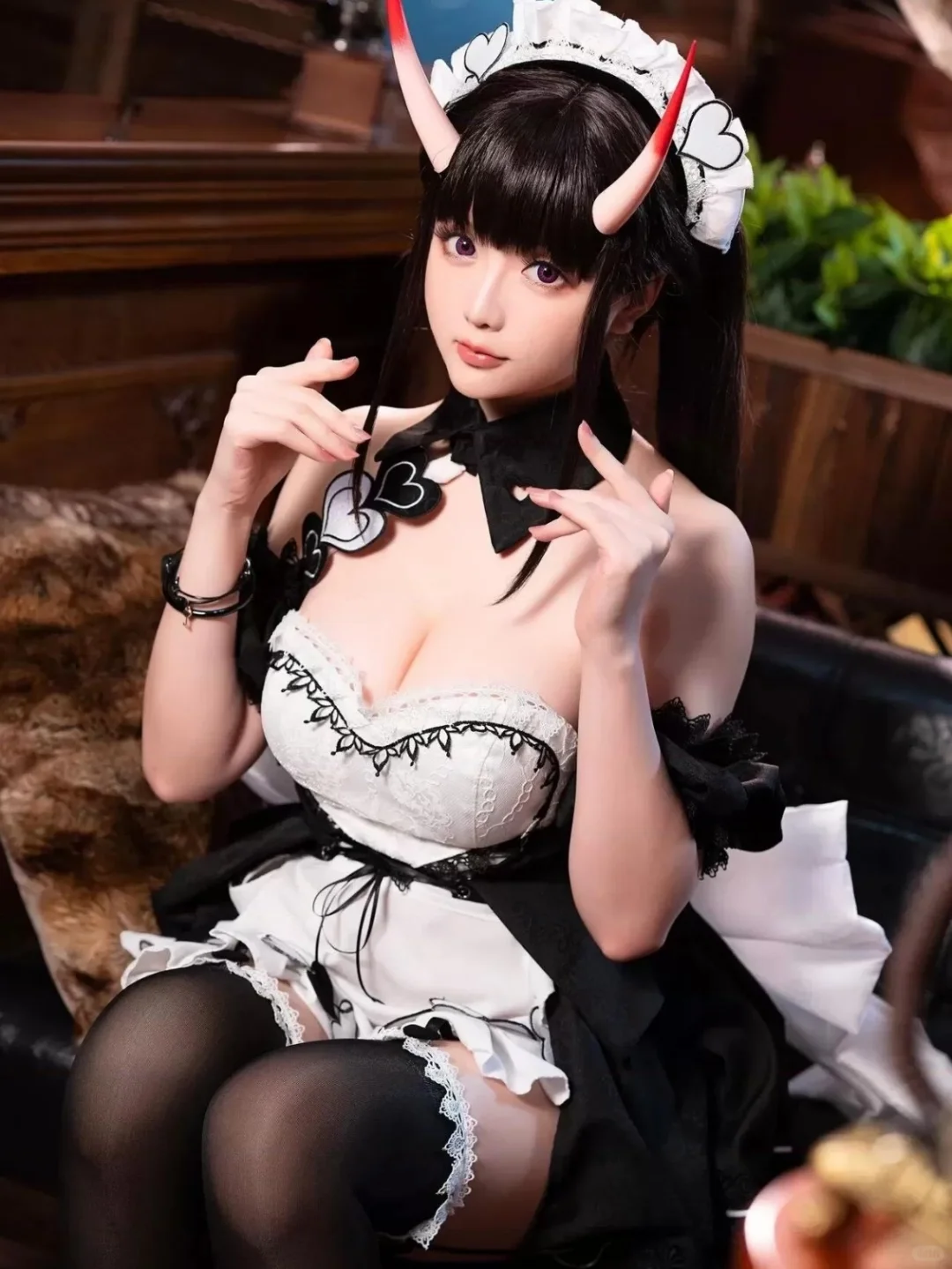 美女小姐姐的女仆Cosplay，也是非常好看的